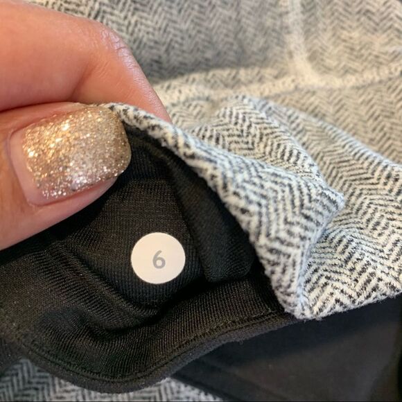 Lululemon Herringbone Ghost crop legging Size 6 - Picture 8 of 8